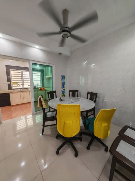 Rumah Teres untuk Dijual di Taman Bukit Kinrara (Bandar Kinrara) - Janice CC Tan - Dining Room - PropertyGuru.com.my
