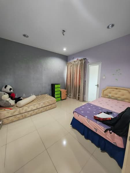 Rumah Teres untuk Dijual di Taman Bukit Kinrara (Bandar Kinrara) - Janice CC Tan - Bedroom - PropertyGuru.com.my