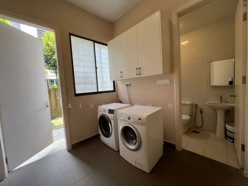 Semi-Detached House for Rent in Desa Sri Hartamas (Sri Hartamas) - Alvan Chin - Bathroom - PropertyGuru.com.my