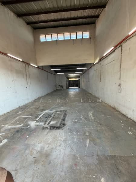 Terrace Factory for Sale in Taman Perindustrian Puchong Utama (Puchong) - Vanny Lum - Interior - PropertyGuru.com.my