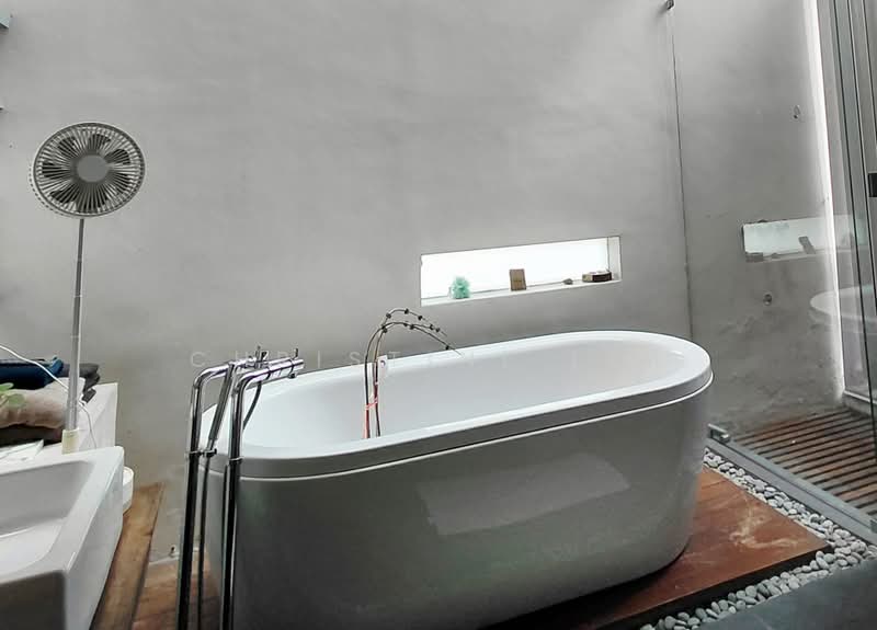 Bungalow for Rent in Tropicana (Petaling Jaya) - Christine Lim - Master Bathroom - PropertyGuru.com.my