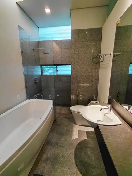 Bungalow for Rent in Tropicana (Petaling Jaya) - Christine Lim - Children Bathroom - PropertyGuru.com.my