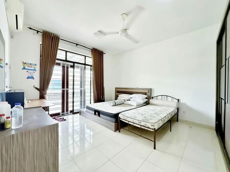 2-storey Terraced House for Sale in Pasir Gudang (Johor) - Fakhrul Imlan - Bedroom - PropertyGuru.com.my