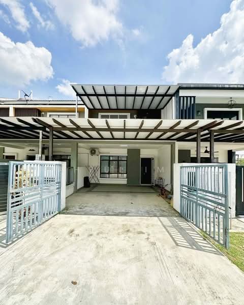 2-storey Terraced House for Sale in Pasir Gudang (Johor) - Fakhrul Imlan - Exterior - PropertyGuru.com.my
