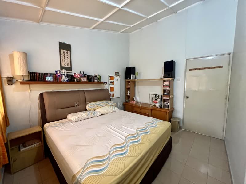 2-storey Terraced House for Sale in Taman Seputeh (Seputeh) - Kevin Yai - Bedroom - PropertyGuru.com.my