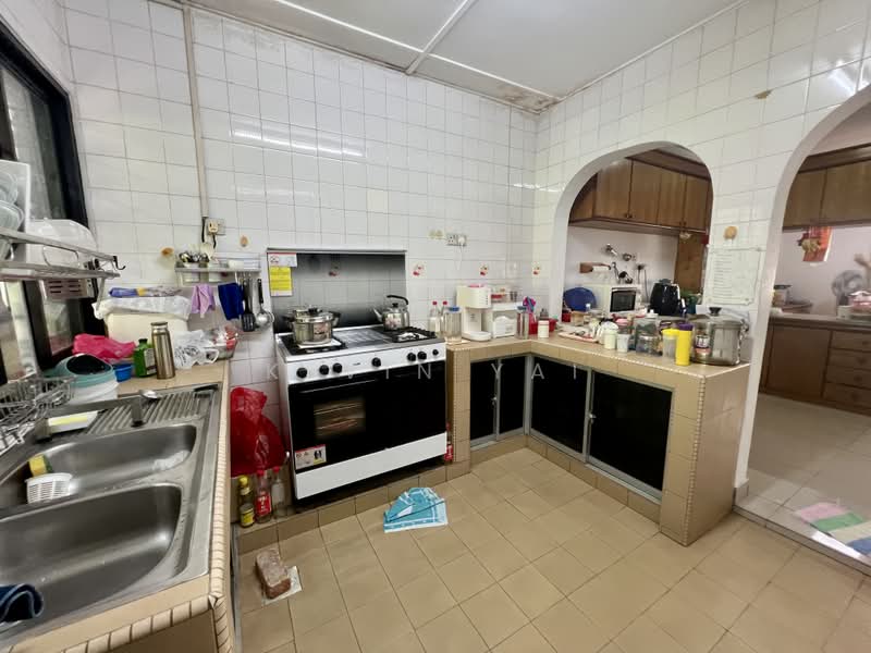 2-storey Terraced House for Sale in Taman Seputeh (Seputeh) - Kevin Yai - Kitchen - PropertyGuru.com.my