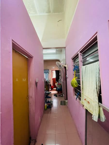 1-storey Terraced House for Sale in Banting (Selangor) - Amirul Akmal - Corridor - PropertyGuru.com.my