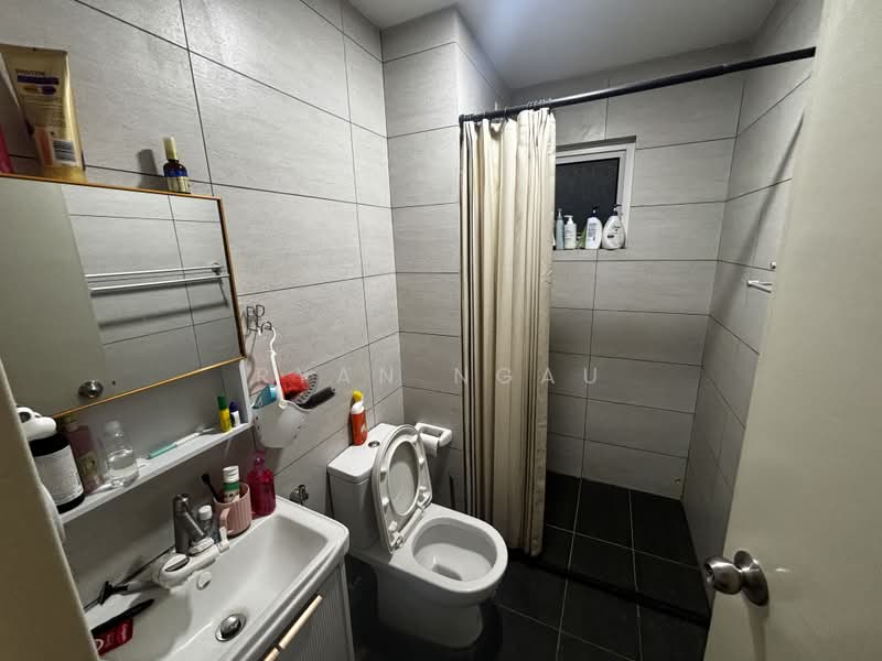 Service Residence for Rent at Residensi Rimbun @ Canopy Hills - Ryan Ngau - Bathroom - PropertyGuru.com.my