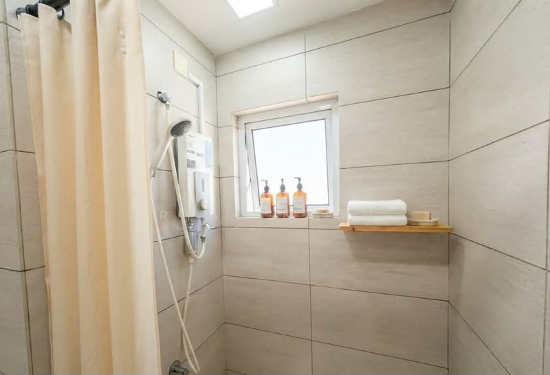 Service Residence for Rent at Residensi Rimbun @ Canopy Hills - Ryan Ngau - Bathroom - PropertyGuru.com.my