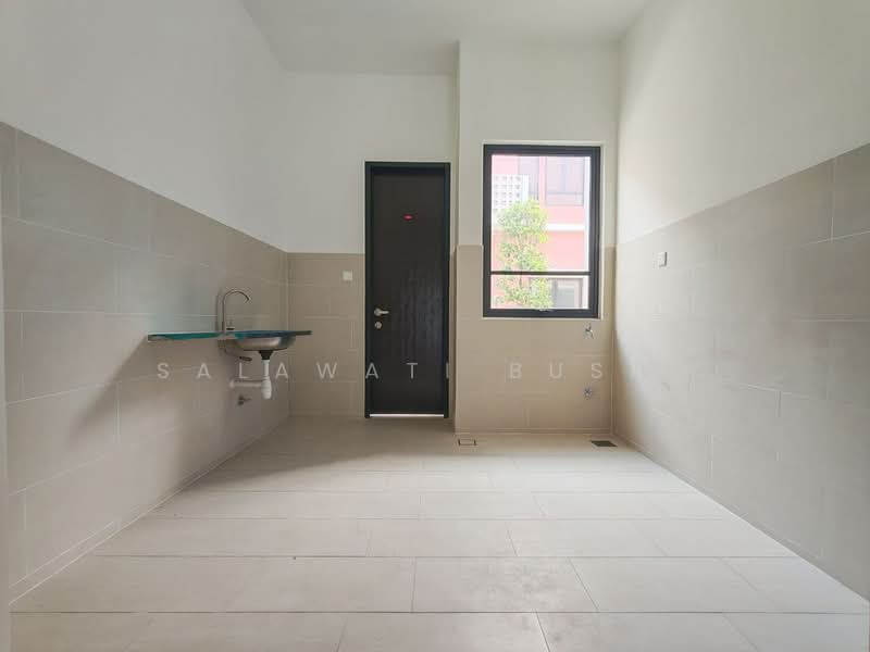 Rumah Teres 2-Tingkat untuk Dijual di Elmina (Shah Alam) - Salawati Busro - Interior - PropertyGuru.com.my