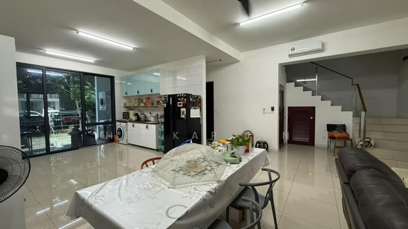 Rumah Teres untuk Dijual di Jade Hills (Kajang) - Hei Kar Jun - Kitchen - PropertyGuru.com.my