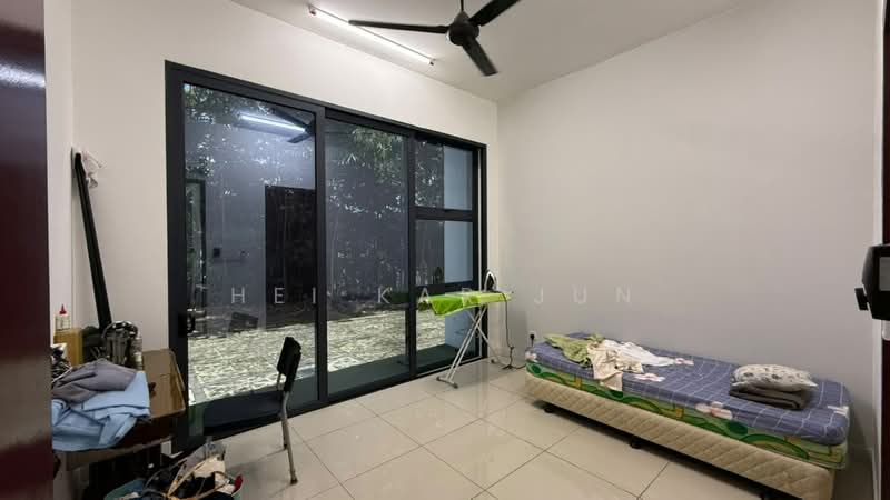Rumah Teres untuk Dijual di Jade Hills (Kajang) - Hei Kar Jun - Bedroom - PropertyGuru.com.my