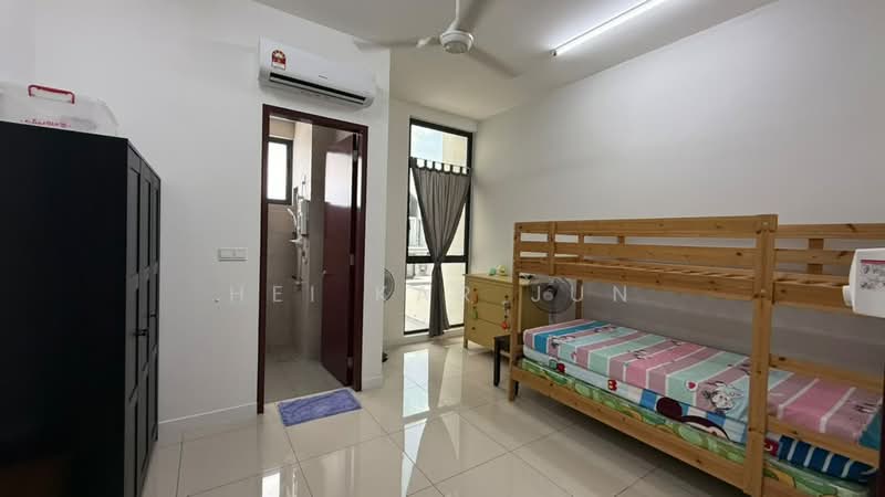 Rumah Teres untuk Dijual di Jade Hills (Kajang) - Hei Kar Jun - Bedroom - PropertyGuru.com.my