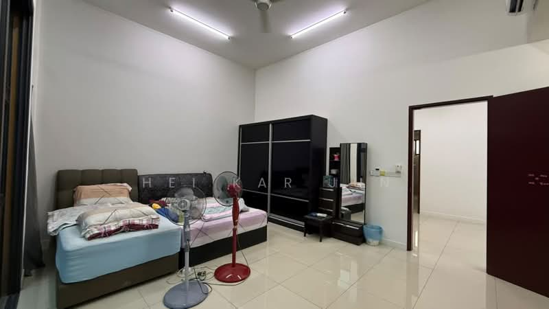 Rumah Teres untuk Dijual di Jade Hills (Kajang) - Hei Kar Jun - Bedroom - PropertyGuru.com.my