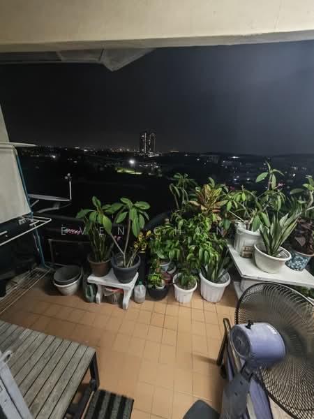 Pangsapuri untuk Dijual di Pangsapuri Mewah Cheras - Even Chong - Balcony - PropertyGuru.com.my