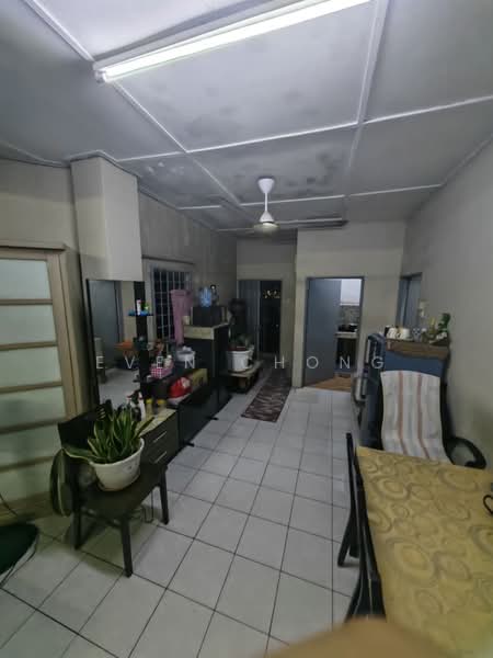 Pangsapuri untuk Dijual di Pangsapuri Mewah Cheras - Even Chong - Living Room - PropertyGuru.com.my