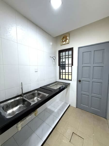 Rumah Teres 1-Tingkat untuk Dijual di Taman JP Perdana (Johor Bahru) - Karl Lim - Kitchen - PropertyGuru.com.my