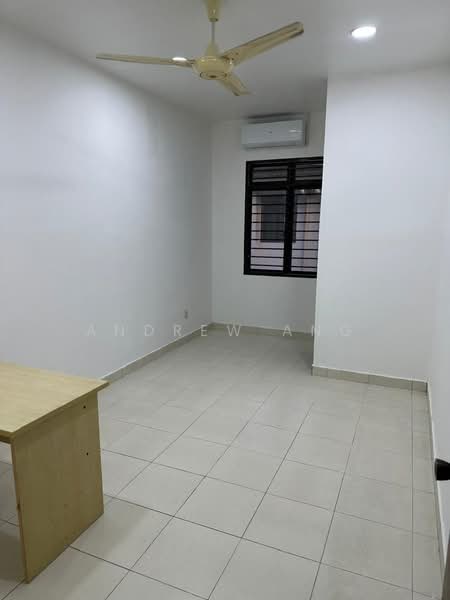 2-storey Terraced House for Rent in Bandar Puteri Klang (Klang) - Andrew Ang - Study - PropertyGuru.com.my