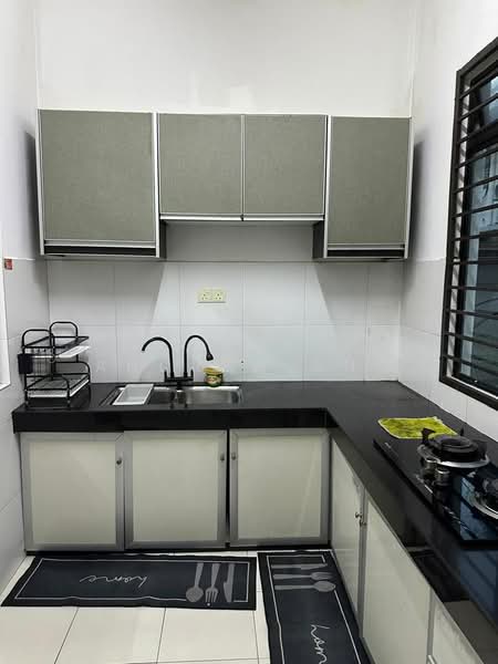 2-storey Terraced House for Rent in Bandar Puteri Klang (Klang) - Andrew Ang - Kitchen - PropertyGuru.com.my