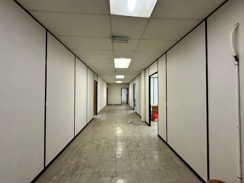Shop / Office for Rent in George Town (Penang) - Katherine Khor - Corridor - PropertyGuru.com.my