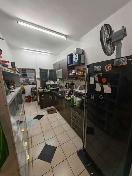 Pangsapuri untuk Dijual di Puncak Baiduri Apartment - Even Chong - Kitchen - PropertyGuru.com.my