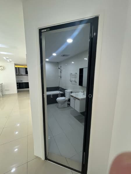 Servis Apartment untuk Disewa di Birch Regency @ Penang Times Square - Peter Yeoh - Bathroom - PropertyGuru.com.my