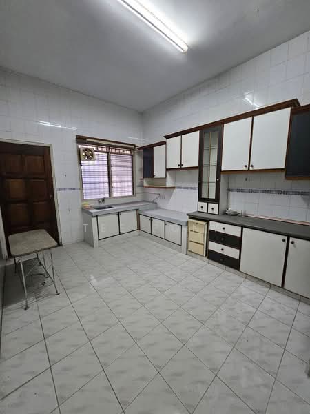 Rumah Berkembar untuk Dijual di Taman Tawas Permai (Ipoh) - Tee Pony - PropertyGuru.com.my