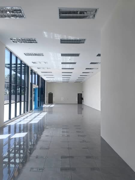 Detached Factory for Rent in Taman Industri Alam Jaya (Puncak Alam) - Peter Liew - Interior - PropertyGuru.com.my