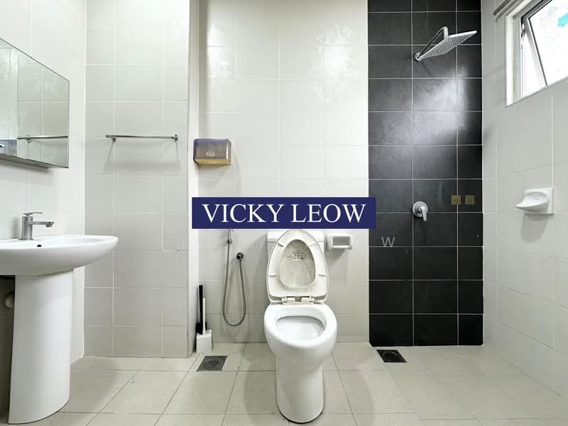 Kondominium untuk Dijual di ST Residences - Vicky Leow - Bathroom - PropertyGuru.com.my