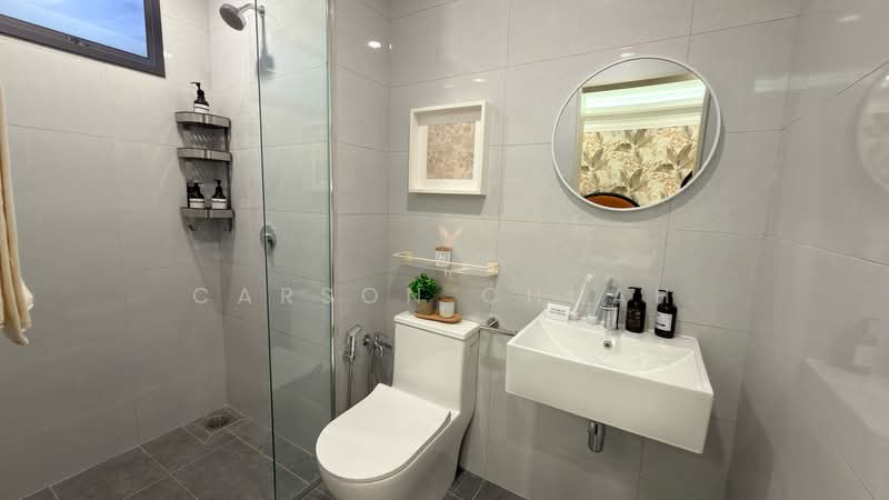 Service Residence for Sale at Pinnacle Bukit Gambier - Carson Chuah - Bathroom - PropertyGuru.com.my
