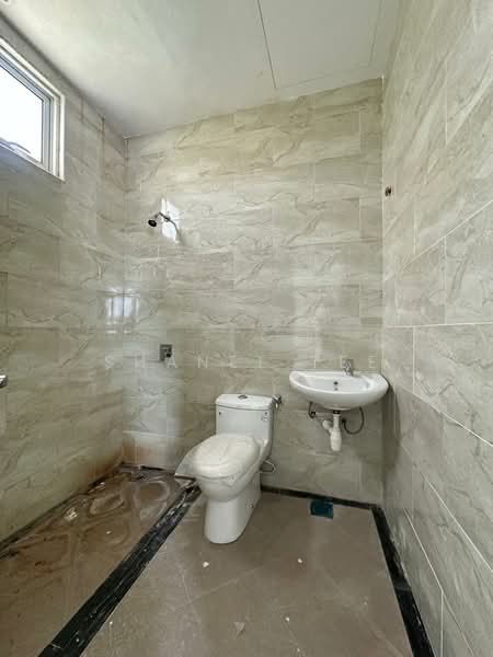 Bungalow for Sale in Taman Klebang Utama (Klebang) - Shanel Tee - Bathroom - PropertyGuru.com.my
