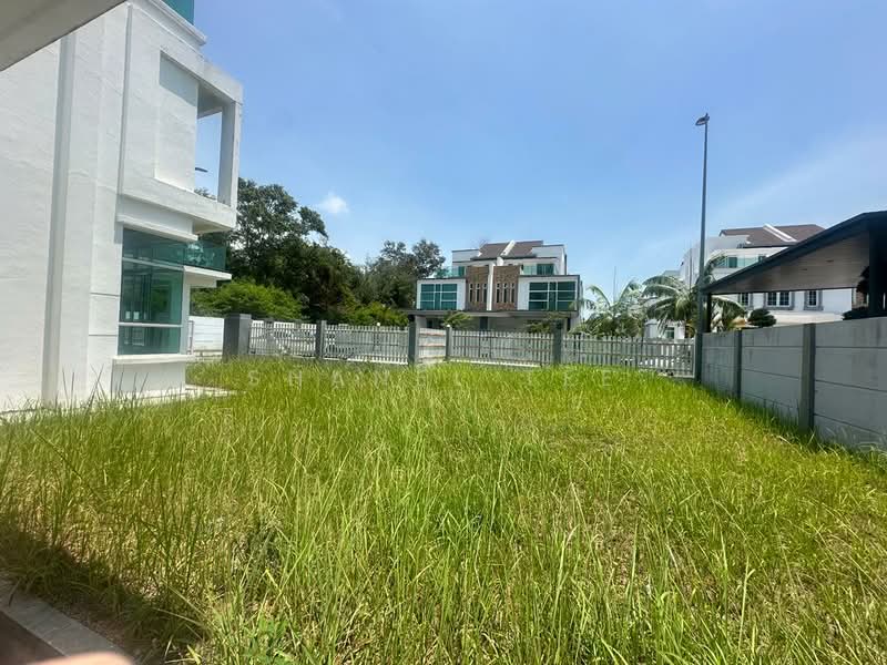 Bungalow for Sale in Taman Klebang Utama (Klebang) - Shanel Tee - Exterior - PropertyGuru.com.my