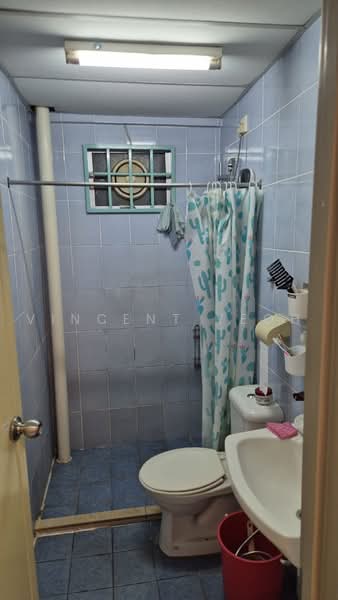Condominium for Sale at Angkasa Condominiums - Vincent Yeoh - Bathroom - PropertyGuru.com.my