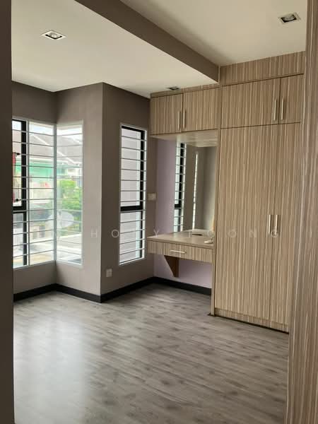2.5-storey Terraced House for Rent in Sutera Damansara (Damansara Damai) - Anthony Foong - Bedroom - PropertyGuru.com.my