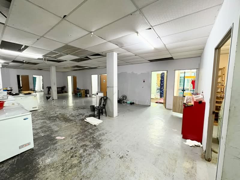 Shop for Rent in Taman Mount Austin (Tebrau) - APRILIA CHAYADI - PropertyGuru.com.my
