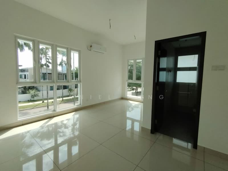 Rumah Berkembar untuk Dijual di Taman Ponderosa (Johor Bahru) - Daniel Yong - Living Room - PropertyGuru.com.my