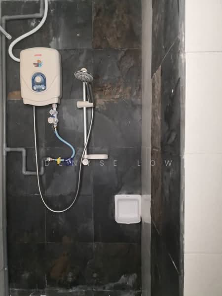 Servis Apartment untuk Disewa di Ritze Perdana 1 - Denyse Low - PropertyGuru.com.my