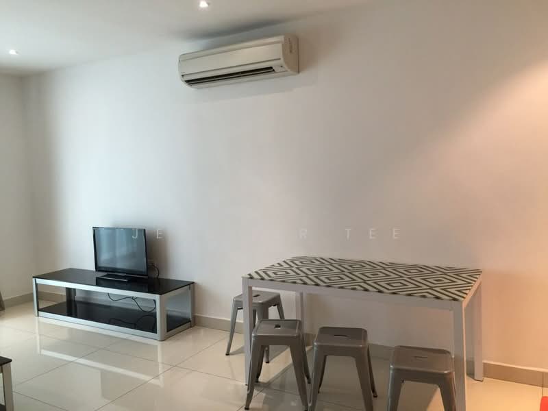 Kondominium untuk Disewa di KSL D'Esplanade Residence - Jennifer Tee - Living Room - PropertyGuru.com.my