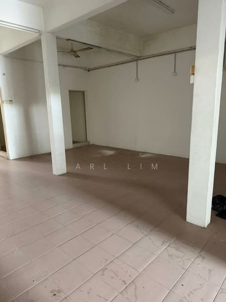 Shop / Office untuk Dijual di Taman Ungku Tun Aminah (Skudai) - Karl Lim - Interior - PropertyGuru.com.my