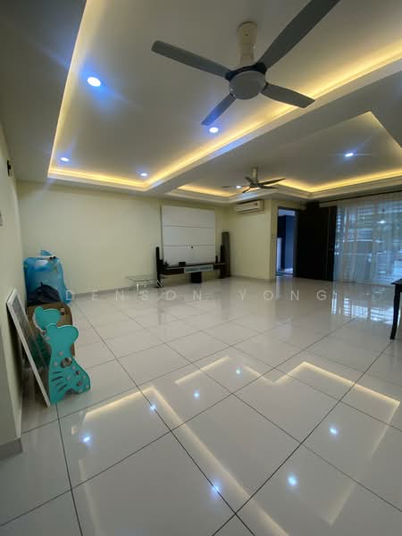 Rumah Teres 2 Tingkat untuk Disewa di Taman Tiara East (Semenyih) - Denson Yong - Living Room - PropertyGuru.com.my