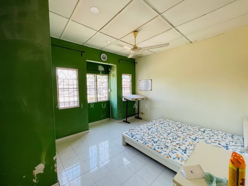 Rumah Teres 2-Tingkat untuk Dijual di Taman Rawang Perdana (Rawang) - Amirul Akmal - Bedroom - PropertyGuru.com.my