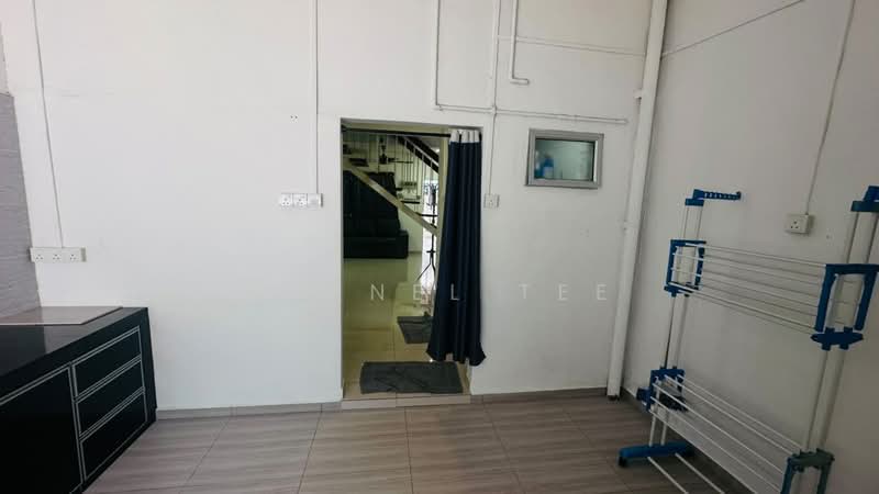 2-storey Terraced House for Rent in Taman Kluang Barat (Kluang) - Shanel Tee - Interior - PropertyGuru.com.my