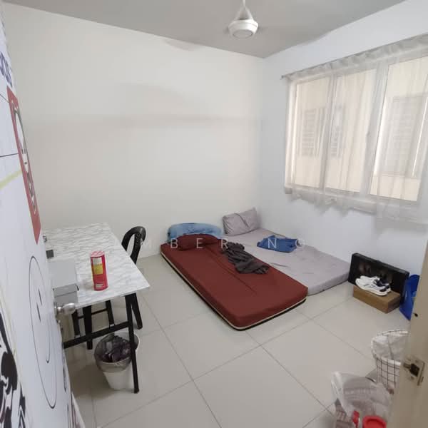 Kondominium untuk Dijual di Platinum Lake PV 16 - Amber Ng - Bedroom - PropertyGuru.com.my