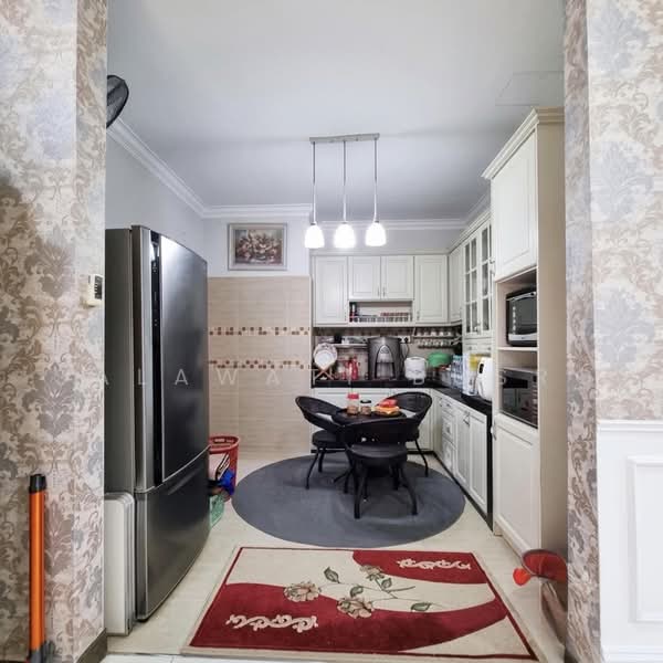 Rumah Berkembar untuk Dijual di Sungai Buloh (Selangor) - Salawati Busro - Kitchen - PropertyGuru.com.my
