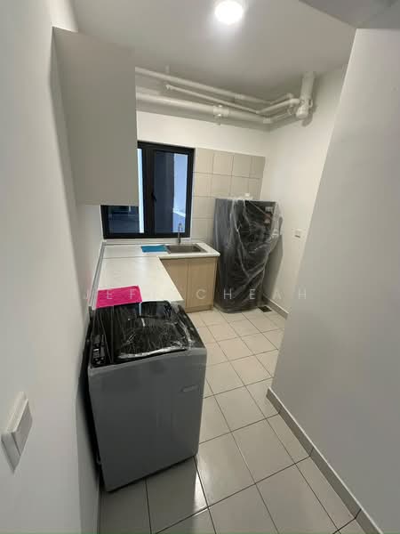 Service Residence for Rent at Residensi Bukit Tiara - Jeff Cheah - Kitchen - PropertyGuru.com.my