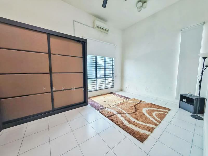 Cluster House for Sale in Iskandar Puteri (Nusajaya) (Johor) - Fakhrul Imlan - Bedroom - PropertyGuru.com.my