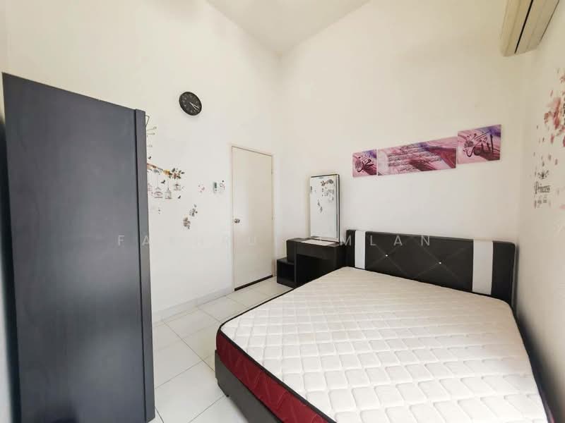 Cluster House for Sale in Iskandar Puteri (Nusajaya) (Johor) - Fakhrul Imlan - Bedroom - PropertyGuru.com.my