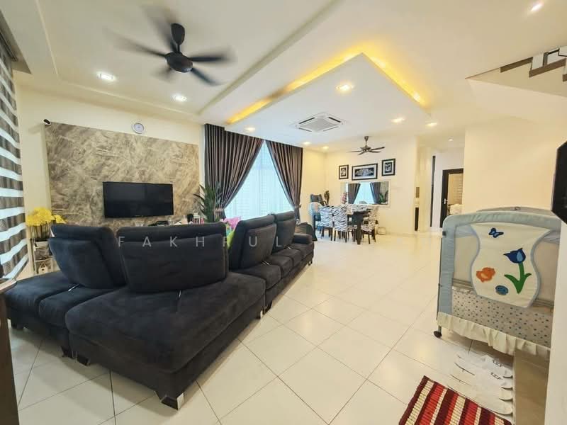 Cluster House for Sale in Iskandar Puteri (Nusajaya) (Johor) - Fakhrul Imlan - Living Room - PropertyGuru.com.my