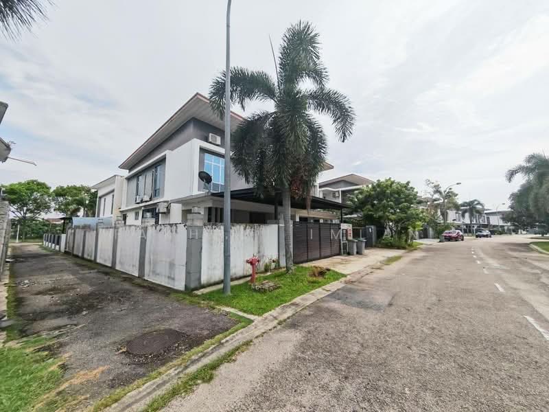 Cluster House for Sale in Iskandar Puteri (Nusajaya) (Johor) - Fakhrul Imlan - Exterior - PropertyGuru.com.my