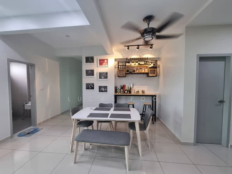 Servis Apartment untuk Disewa di Straits Garden Residence - Lucas Foo - Dining Room - PropertyGuru.com.my